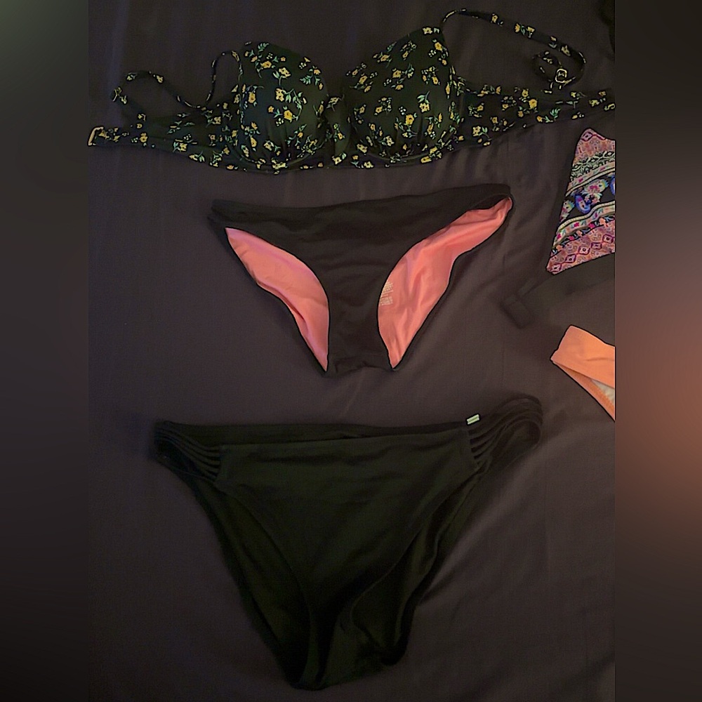 Swimsuit Set!